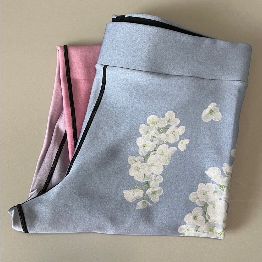 Ultracor Ombre Orchid Floral Legging Pink/Blue Size Medium